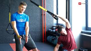 1 perc TRX – széles hátizom nyújtás